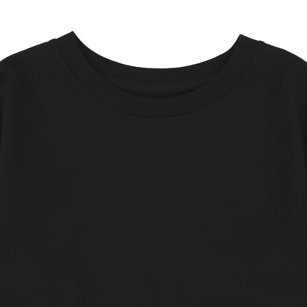 無地黒ベーシック長袖Tシャツ