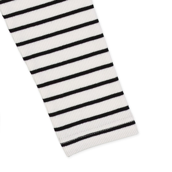 襟ぐりテレコボーダーハイネック長袖Tシャツ