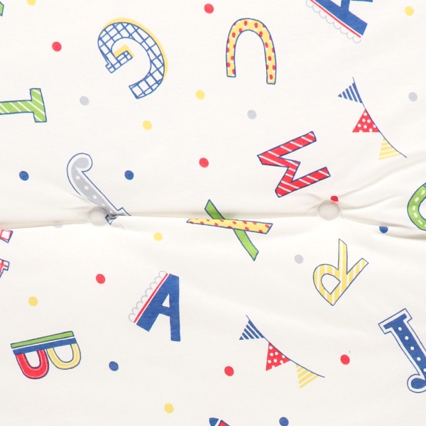 リバーシブルタイプお昼寝マット（アルファベット）