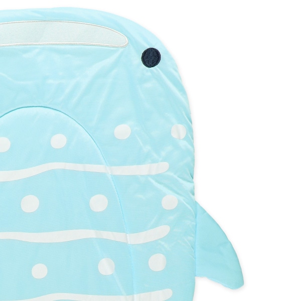 ひんやり冷感マット（ジンベエザメ）55×85cm