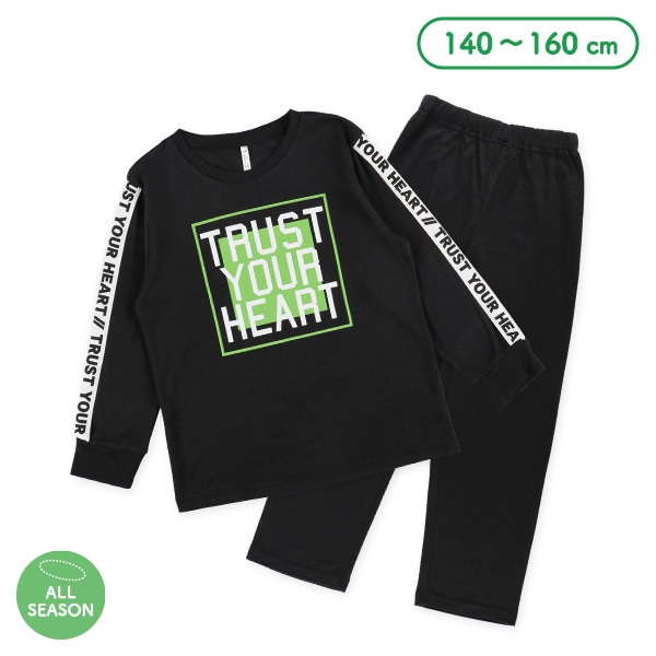 長袖パジャマ（胸ロゴ袖ライン）