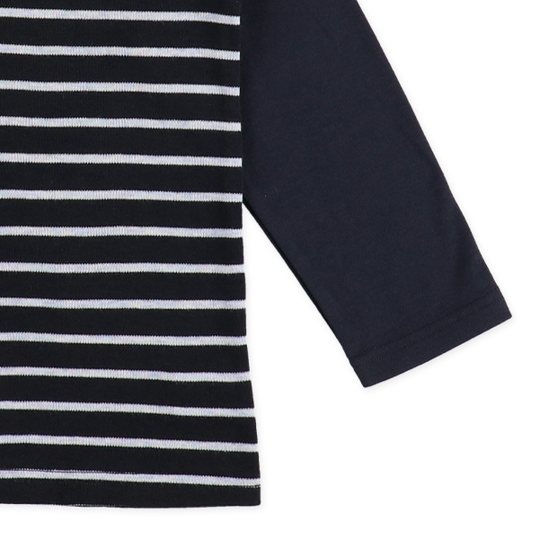 ラグラン長袖パジャマ（ボーダー袖切り替え）