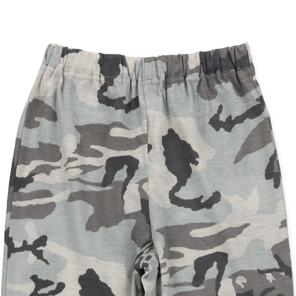 袖ロールアップ長袖パジャマ（迷彩ロゴ）