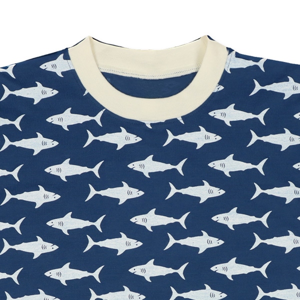 半袖パジャマ（シャーク柄）