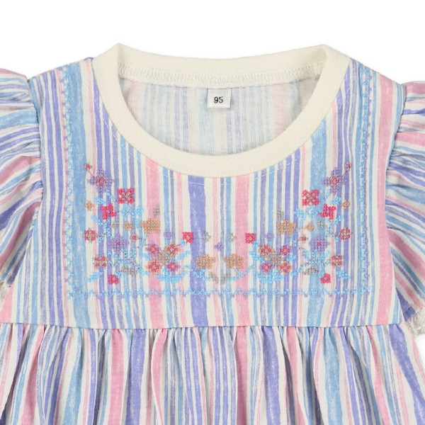 胸刺繍フレンチワンピース