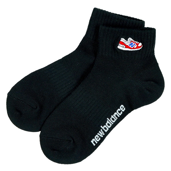 NewBalance）3足組スクールアンクルソックス（ブラック無地刺繍）