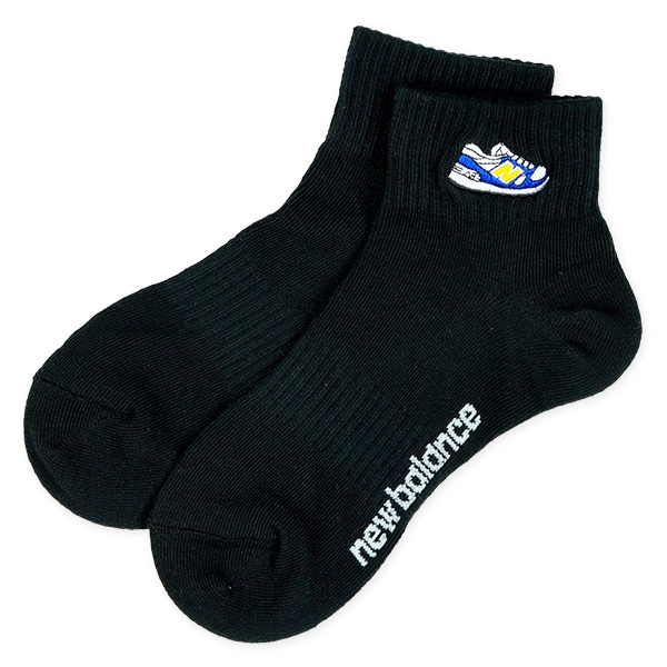 NewBalance）3足組スクールアンクルソックス（ブラック無地刺繍）