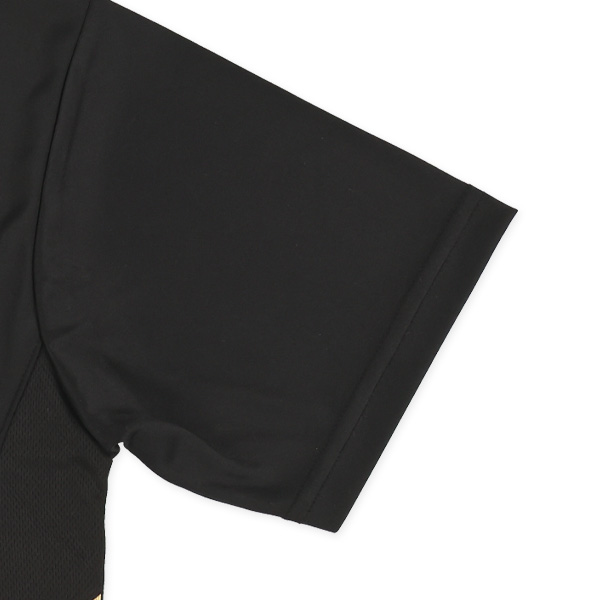 ムーブメント切り替え半袖Tシャツ＆ハーフパンツセット