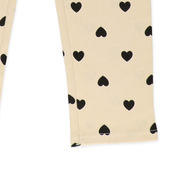 長袖パジャマ（ハート総柄・切り替え）