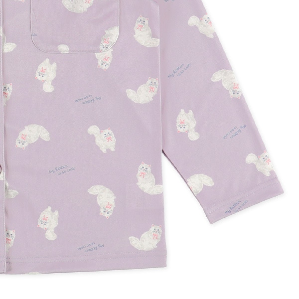 前開き長袖パジャマ（ねこ総柄）