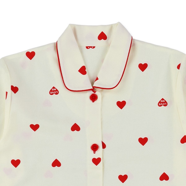 前開き長袖パジャマ（ハート総柄）