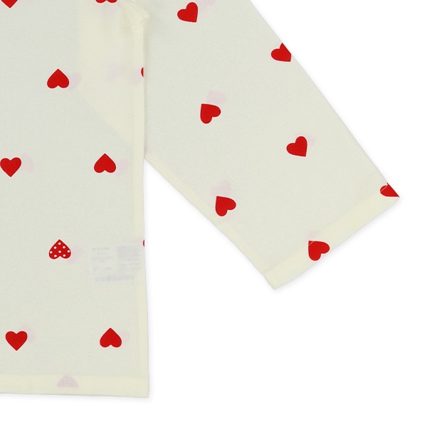 前開き長袖パジャマ（ハート総柄）