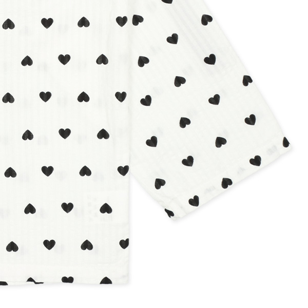 袖ロールアップ前開き長袖パジャマ（ハート総柄）