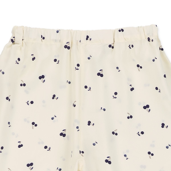 前開き半袖パジャマ（モノトーンチェリー総柄）