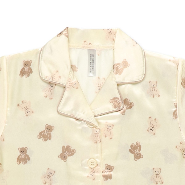 前開き半袖パジャマ（サテン・くま総柄）