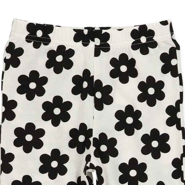 裾フリル花総柄ハーフパンツ