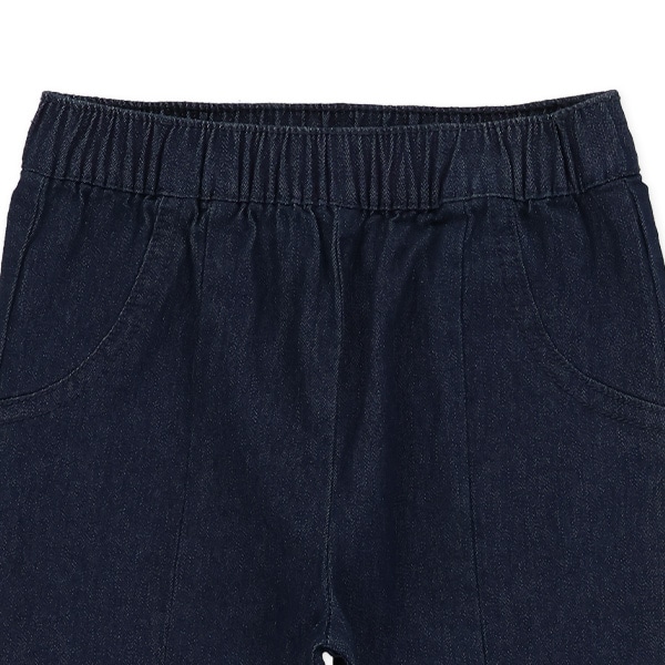 裾スリット入りフレアデニムパンツ