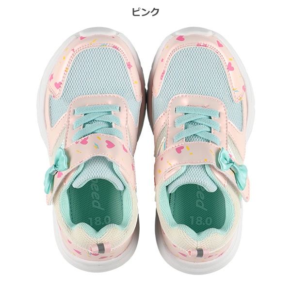 リボン付きシューズ