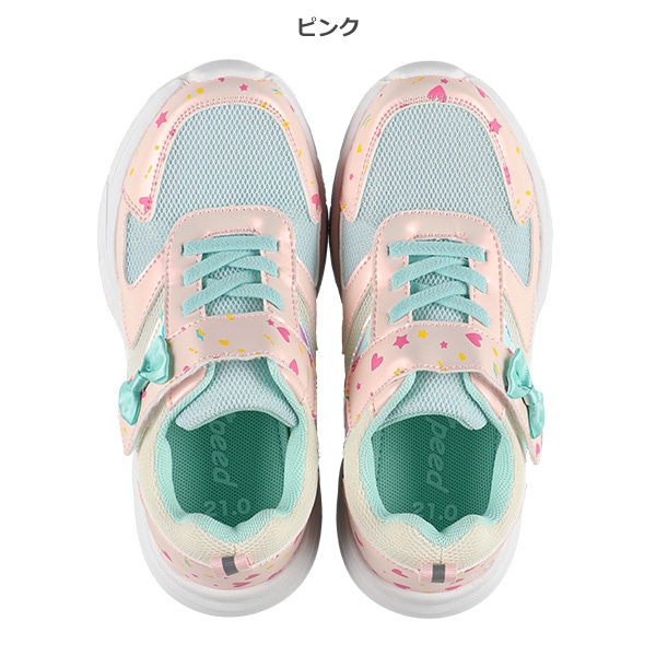 リボン付きシューズ