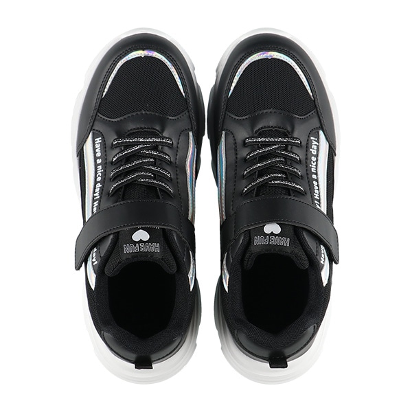 合皮シューズ（キラキラロゴライン）