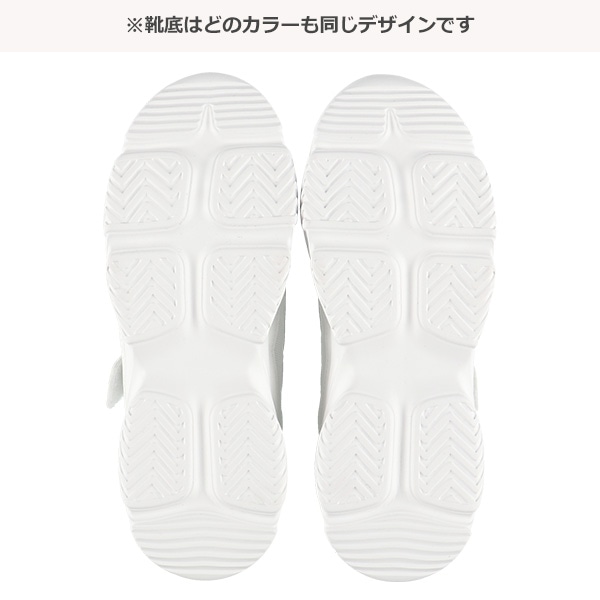 合皮シューズ（キラキラロゴライン）