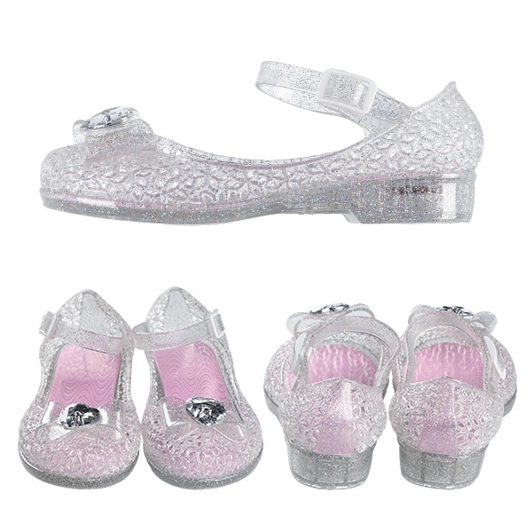 光るジュエルサンダル