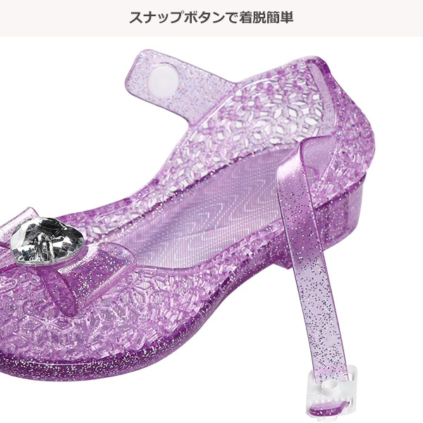 光るジュエルサンダル