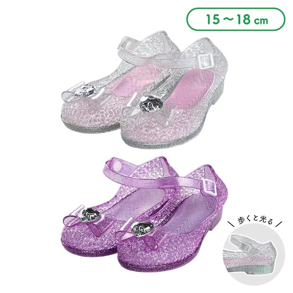 光るジュエルサンダル