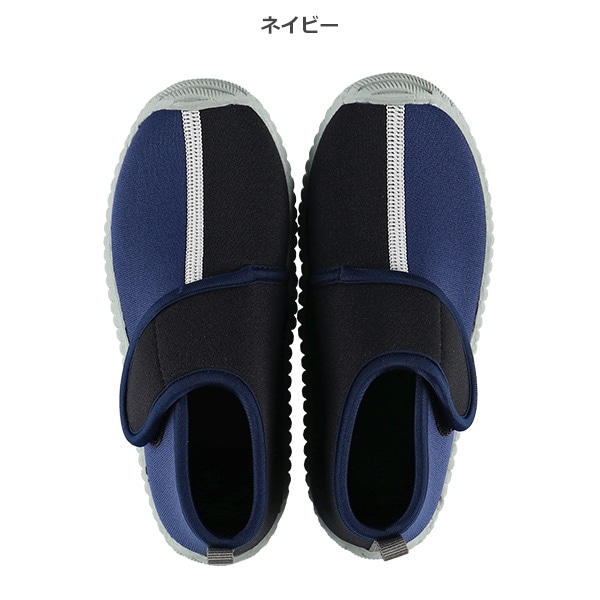 マリンシューズ