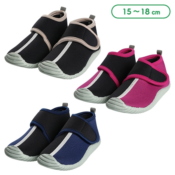 マリンシューズ