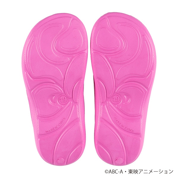 トングサンダル（プリキュア）