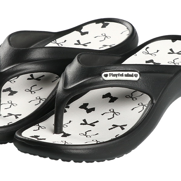 トングサンダル（リボン柄）