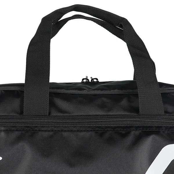 UMBRO）ボストン型ビーチバッグ