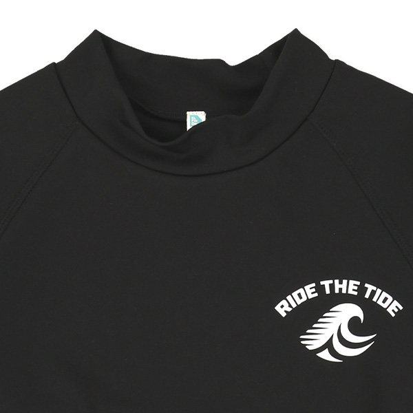 胸ロゴワンポイント半袖ラッシュガード