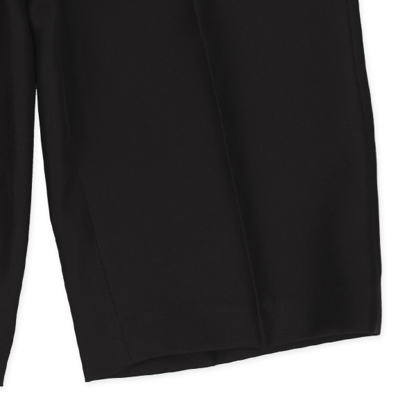 フォーマルハーフパンツ