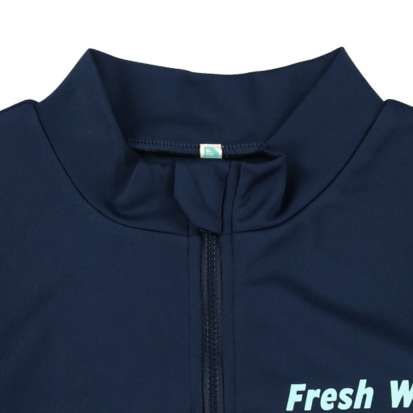 胸ロゴラッシュガード