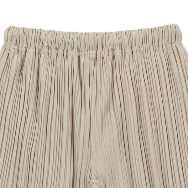 プリーツロングパンツ