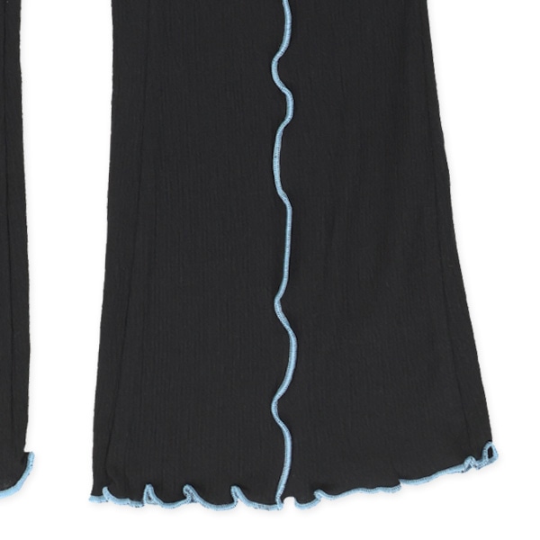 メロウストレッチクレープフレアパンツ