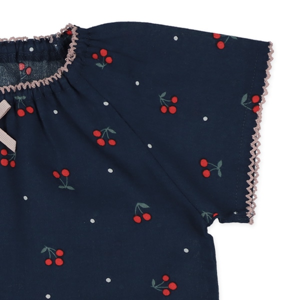 ラグラン半袖パジャマ（チェリー総柄）