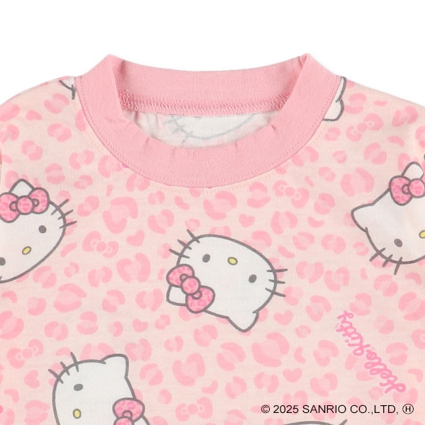 腹巻付き長袖パジャマ（ハローキティ総柄）