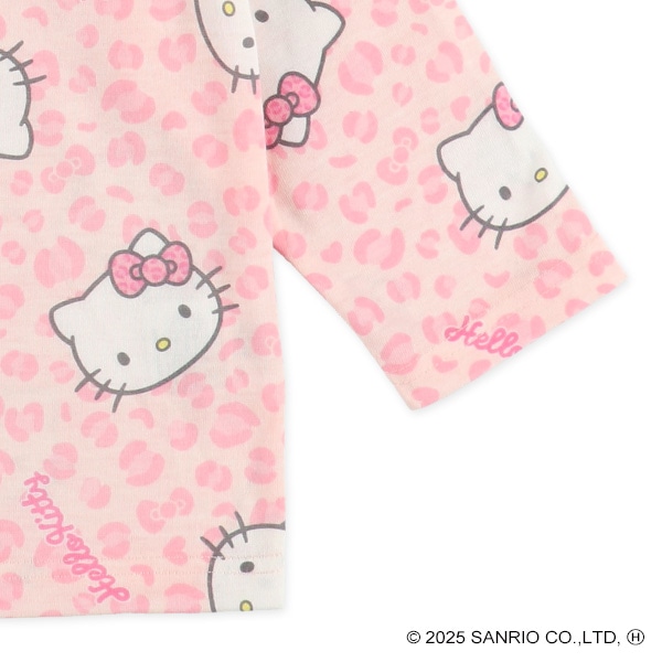 腹巻付き長袖パジャマ（ハローキティ総柄）