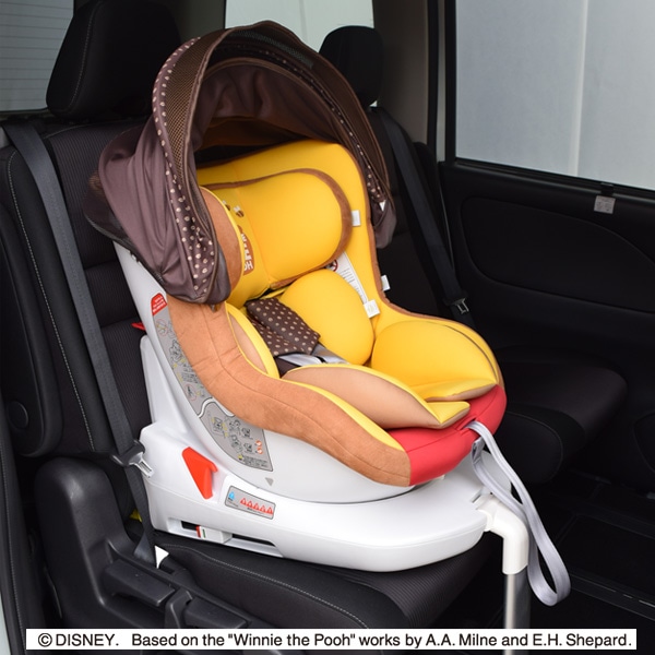 チャイルドシート ターンシート.くまのプーさん ISOFIX 1度使用