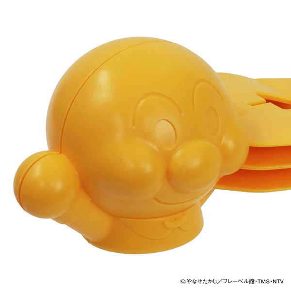 池田工業社）雪で作ろうアンパンマン