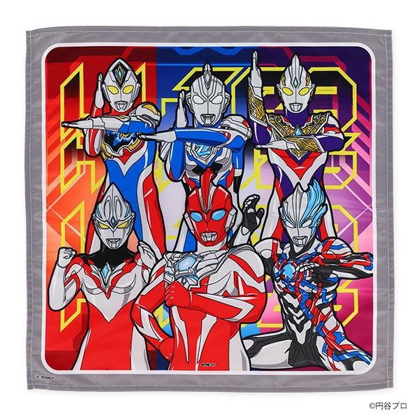 バンダイ）3枚組ナフキン（ウルトラマン）