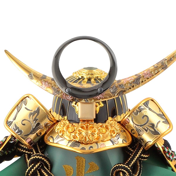 五月人形 兜飾り武将シリーズ 金唐草 5号 上杉謙信 正絹縅 細密金具 本金鍍金 彫金細工 名前・生年月日入れふくさ付