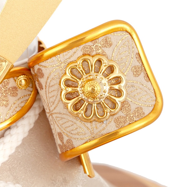 五月人形 コンパクト 兜ケース飾り 兜飾り 大鍬兜 木製円柱ケース アクリルケース